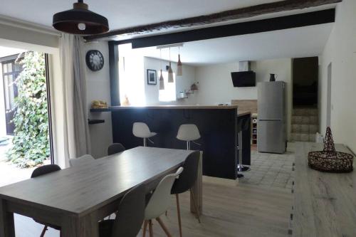Le Romarin — hotel in Beaumes-De-Venise