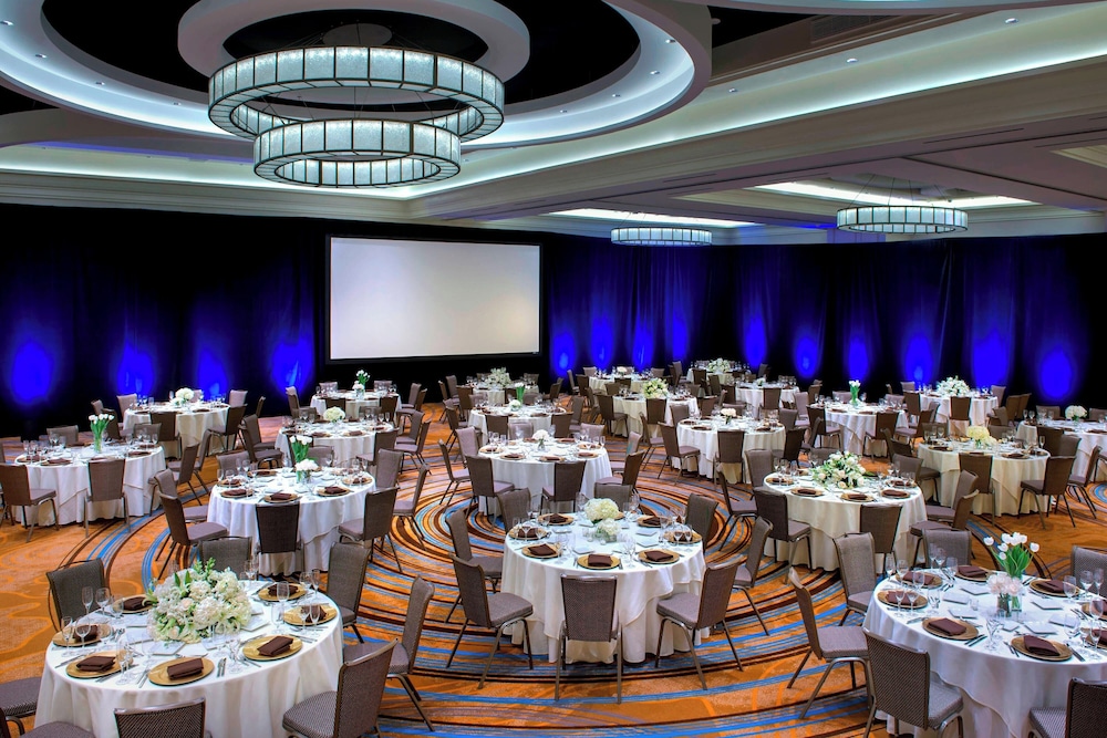 Newark Liberty International Airport Marriott - photo 39