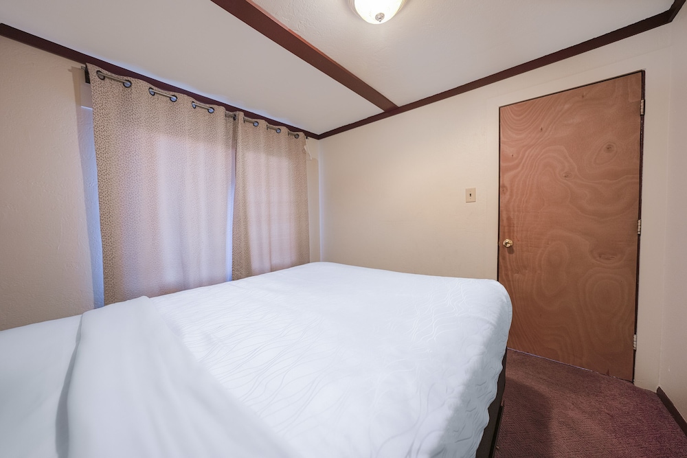 Oyo Hotel Portland Or Near Airport - photo 50