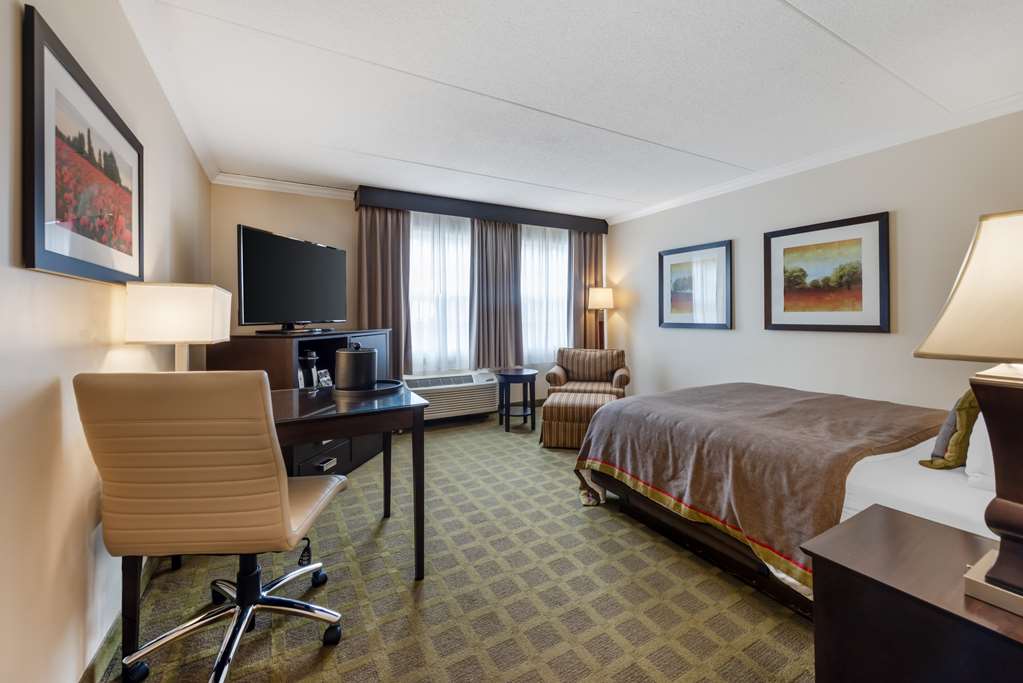 Best Western Plus White Bear Country Inn - photo 16
