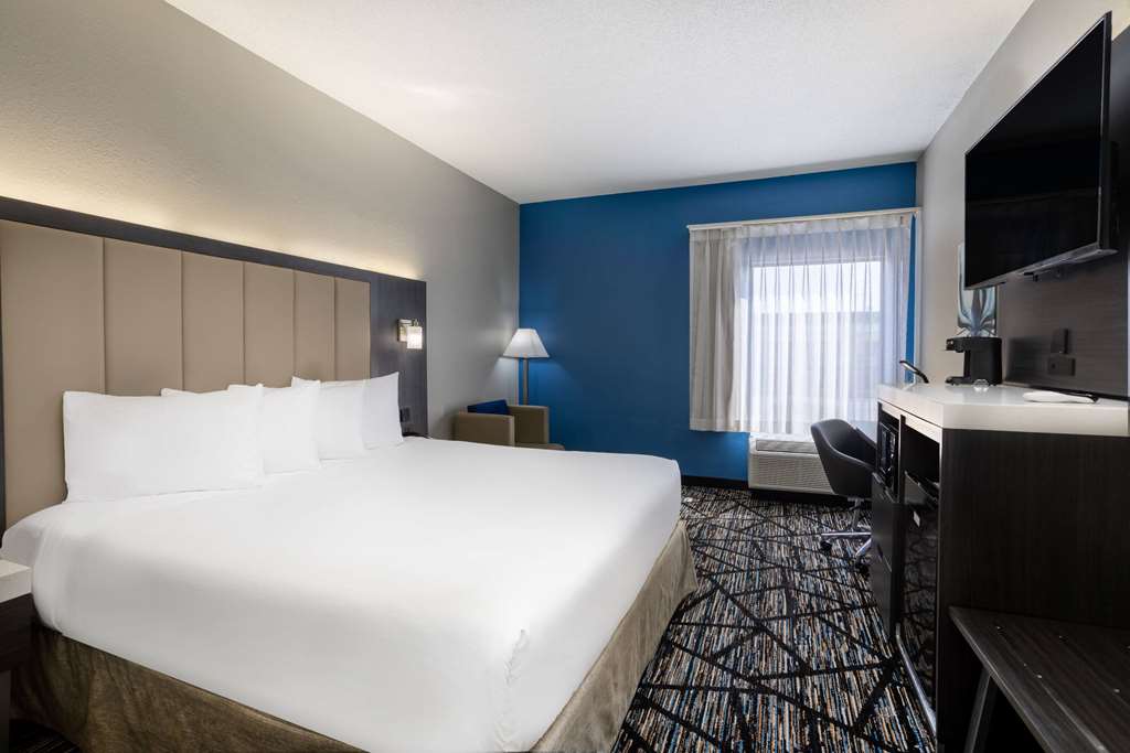 Baymont by Wyndham La Vergne Nashville I 24 East - photo 33