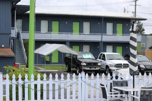 Travel Inn Fort Pierce - photo 7