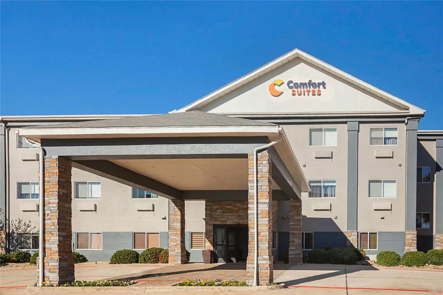 Comfort Suites Lewisville Dallas in Lewisville, United States