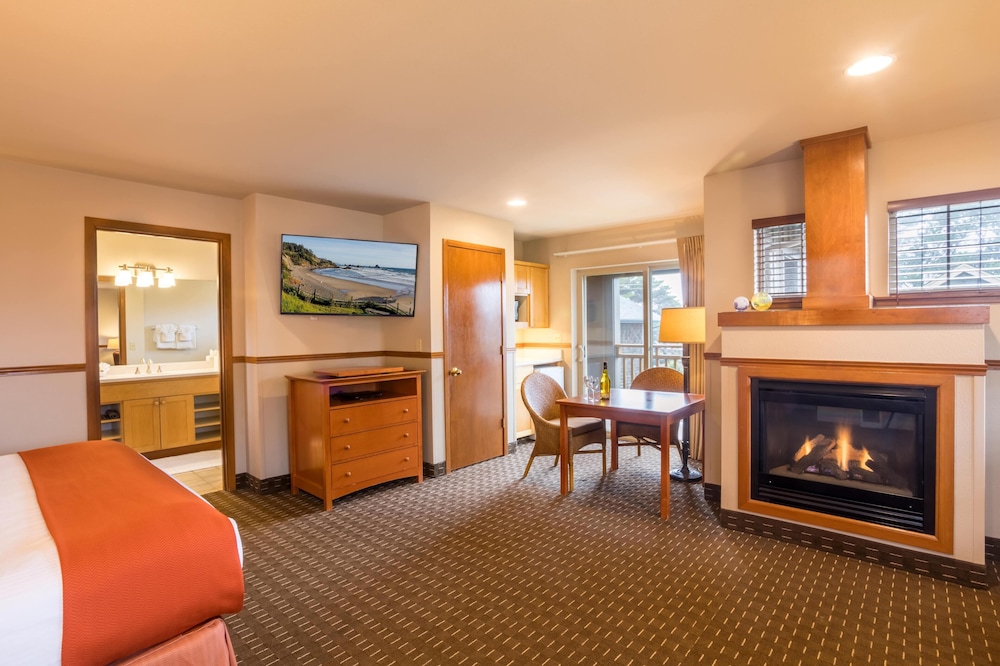 Inn at Cannon Beach - photo 17