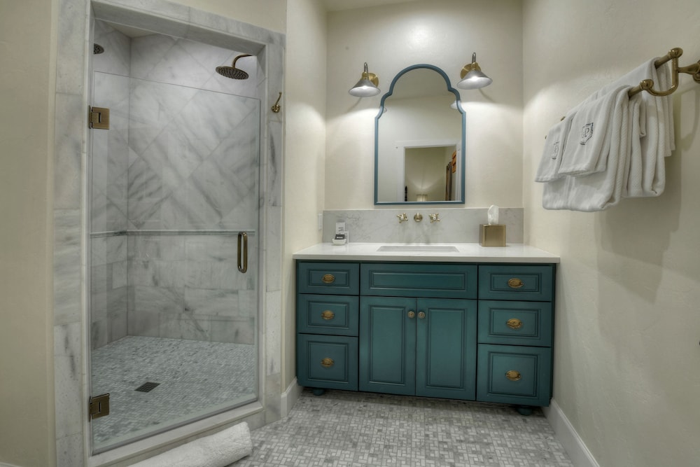 The Armory Park Inn - photo 30