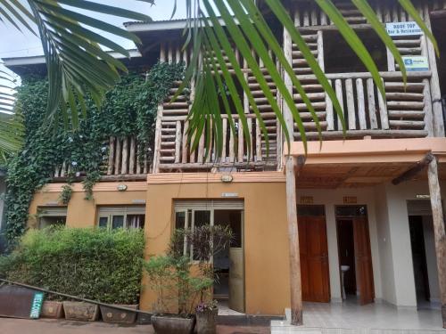 BeezBinn in Hoima, Republic of Uganda