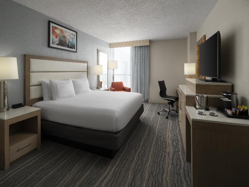 DoubleTree by Hilton Virginia Beach - photo 127