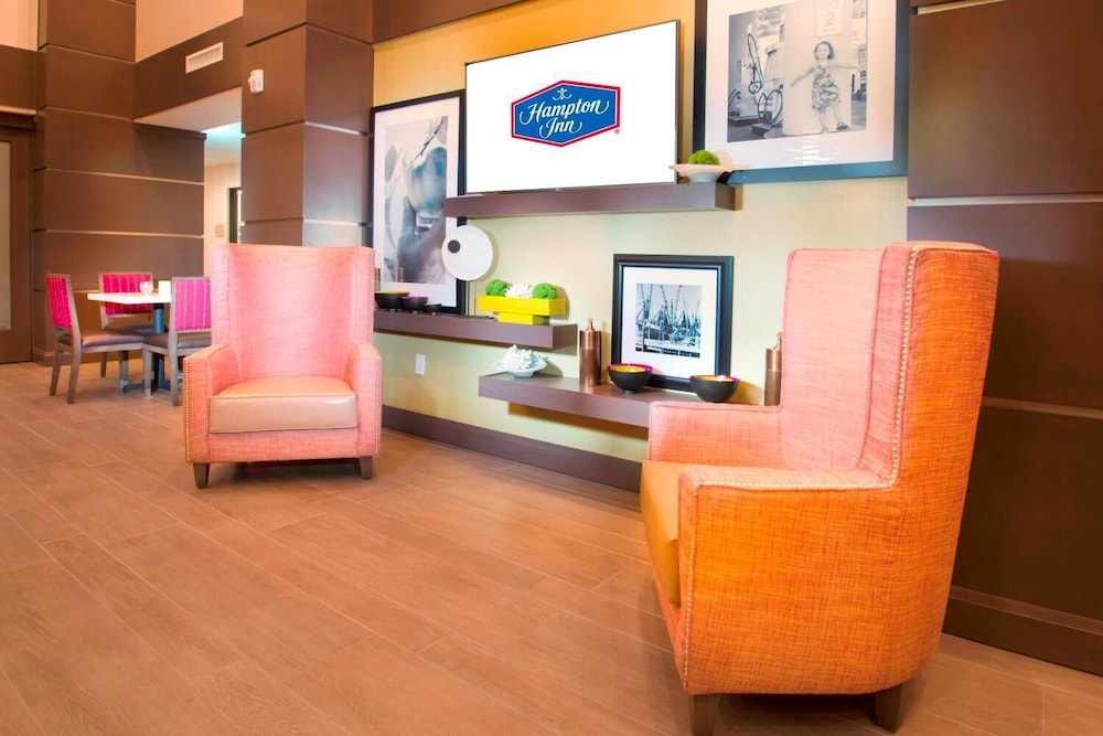 Hampton Inn & Suites La Porte - photo 4