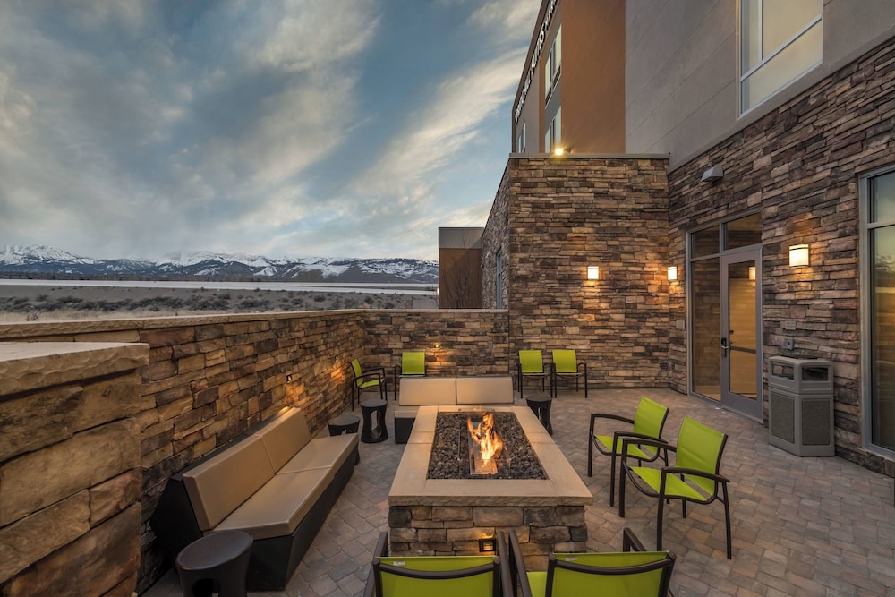 SpringHill Suites by Marriott Reno - photo 16