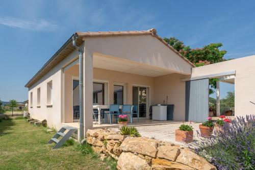 Les Terrasses de Cascavelle — hotel in Mormoiron