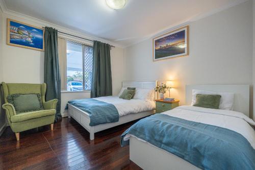 A1 Airport Haven Quick Access Comfy Free Parking — Perth