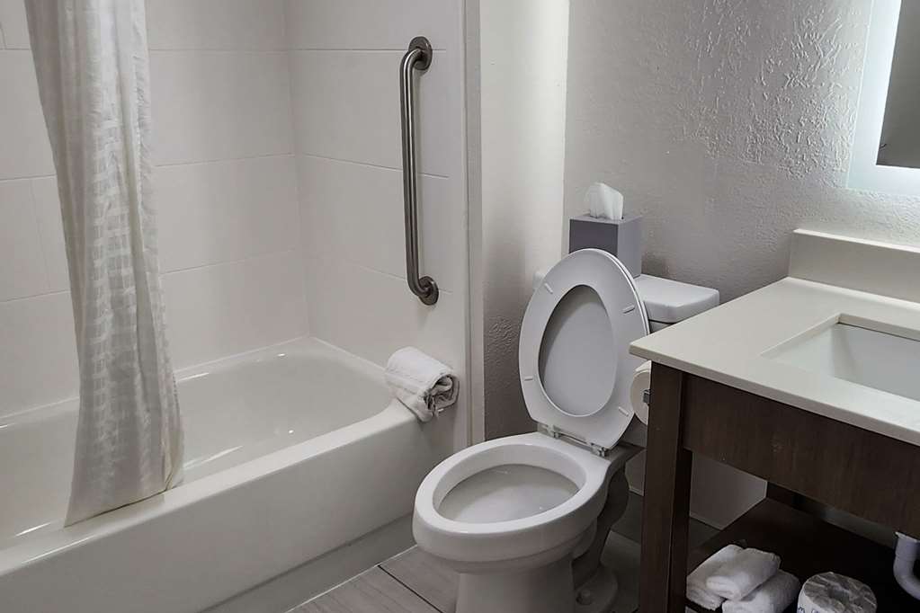 Comfort Inn Pensacola University Area - photo 7
