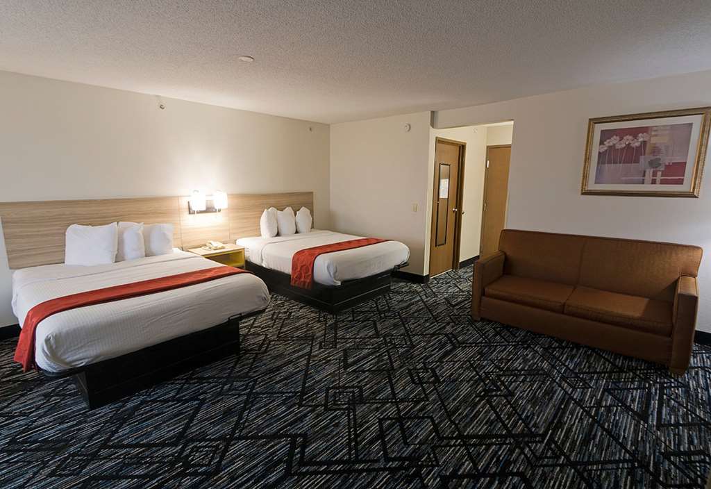 Ramada Limited Decatur - photo 23