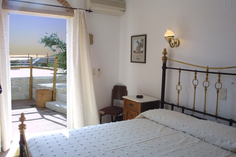 Phaestias Villas — Alimos — photo 2