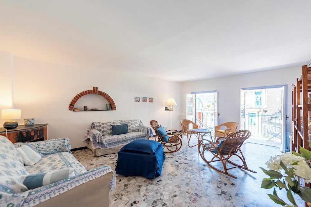 Charming Flat In Vernazza — 4-Star Luxury Hotel in Vernazza, Italy
