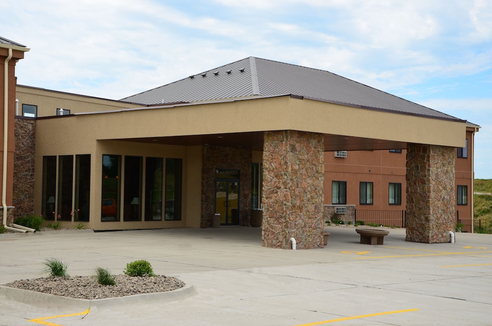 Cobblestone Inn & Suites Newton - photo 31
