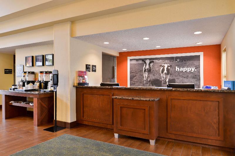 Hampton Inn & Suites Newport News - photo 8