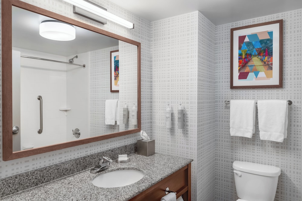 Hampton Inn & Suites Coconut Creek - photo 50