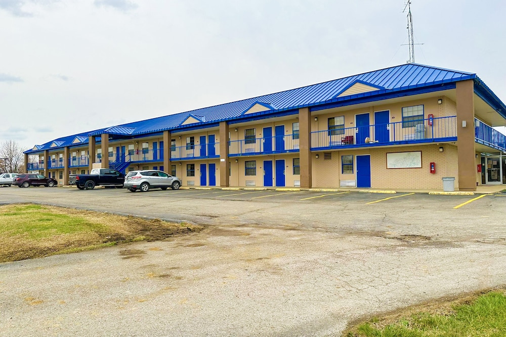 Happy Stay Inn Madisonville I 69 By OYO - photo 39