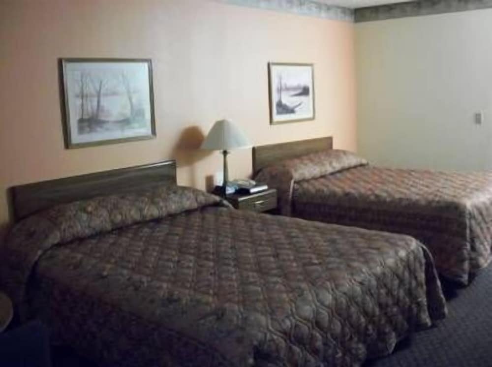 Lodi Valley Suites - photo 10