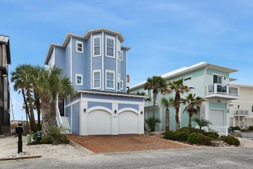 Cloud Nine by Gulf Coast Getaways in Navarre, United States