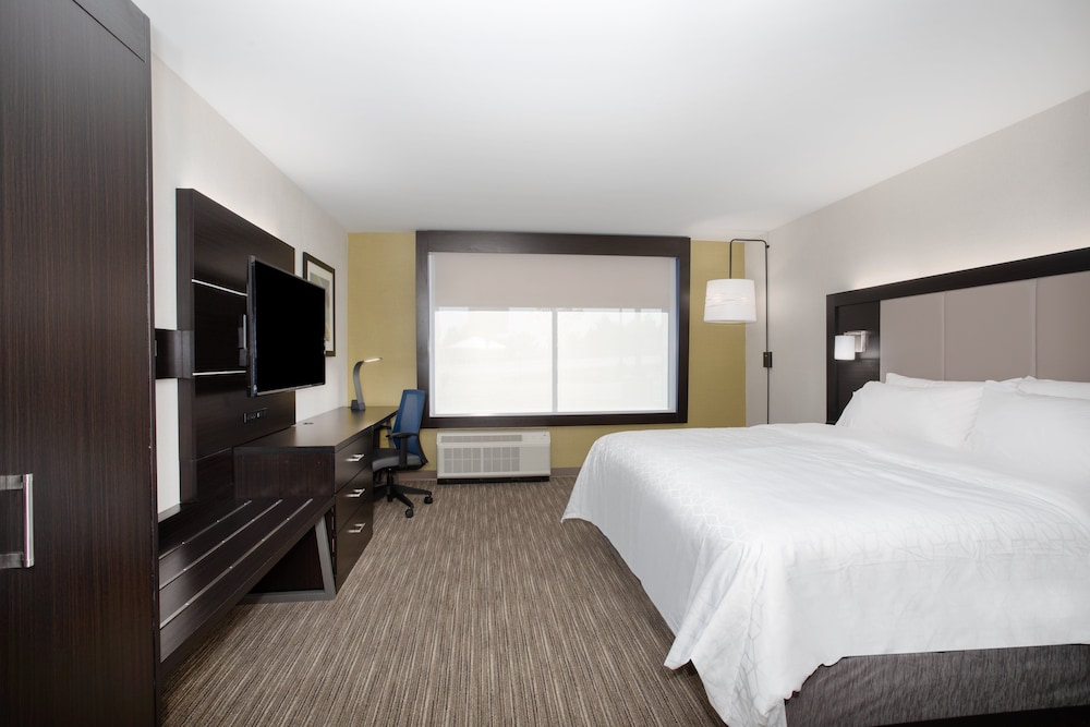 Holiday Inn Express & Suites Ely by IHG - photo 11