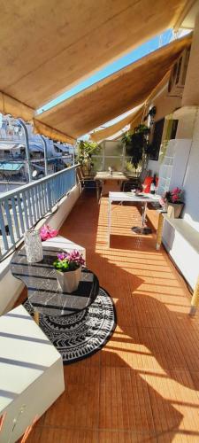 V&K Apartment — 4-Star Luxury Hotel in Athens, Greece