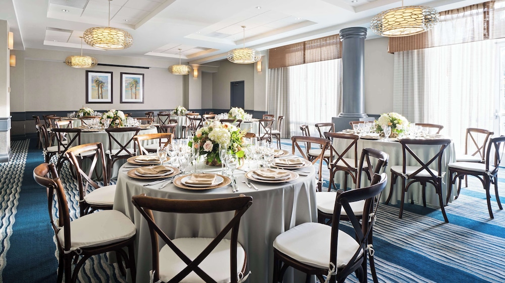 DoubleTree by Hilton San Diego Del Mar - photo 45