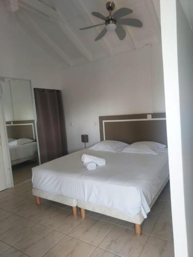 Location Dampierre — 4-Star Luxury Hotel in Le Gosier, Guadeloupe