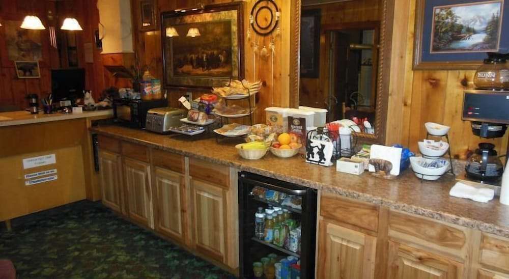 Dancing Bears Inn - photo 11