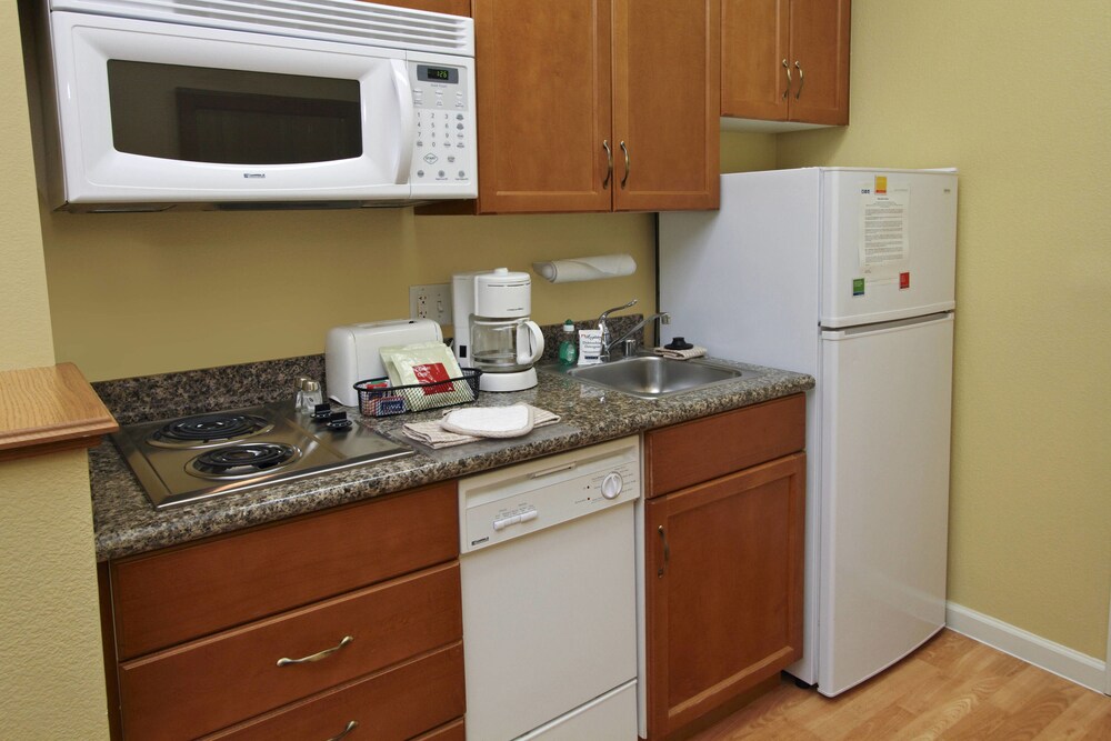 TownePlace Suites by Marriott San Jose Campbell - photo 3