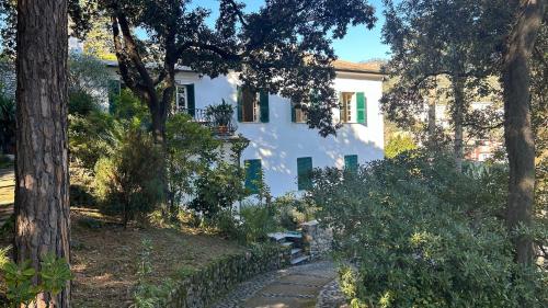Villa Marina beautiful house by the sea Parking — 4-Star Luxury Hotel in Monterosso Al Mare, Italy