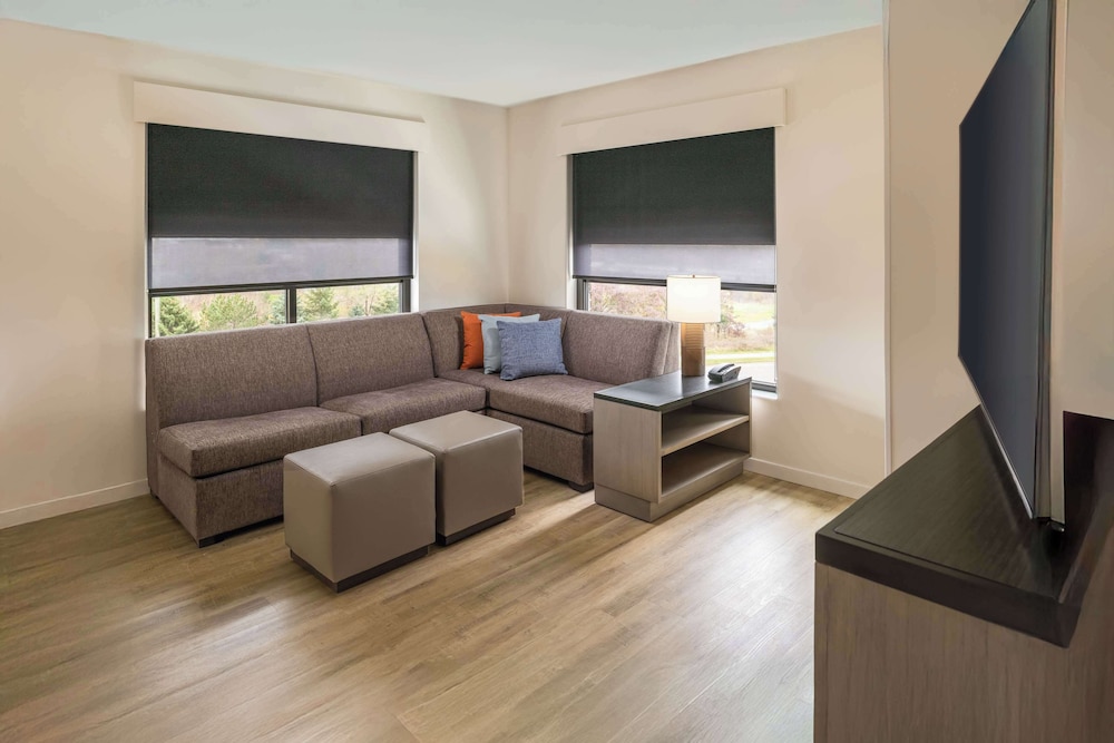 Hyatt House Auburn Hills Detroit - photo 7