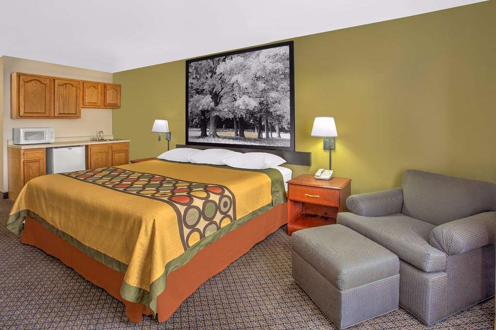 Super 8 by Wyndham Galva - photo 16