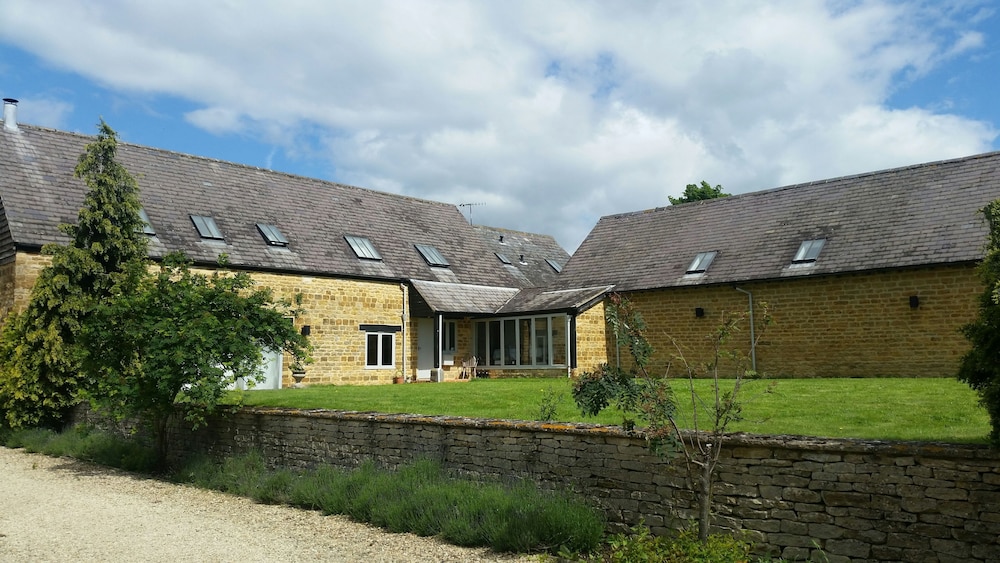 Greenhill Farm Barn B&B — 4-Star Luxury Hotel in Banbury, United Kingdom