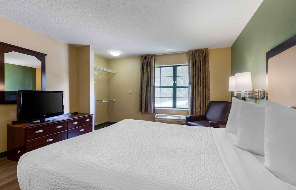 Extended Stay America Suites Washington DC Sterling - photo 8