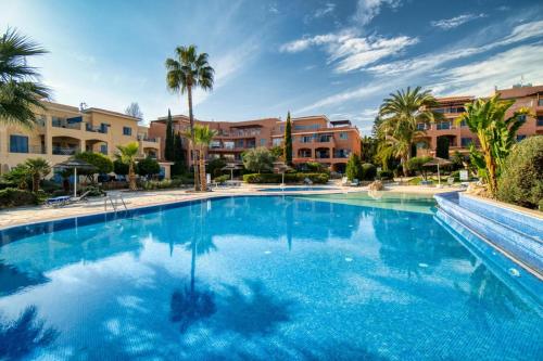 Limnaria Gardens B 103