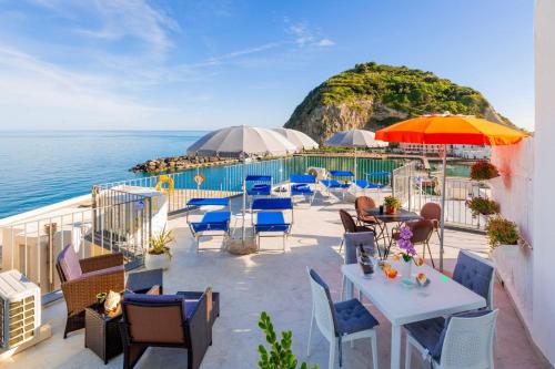 Casa Borgo Sant'Angelo — 4-Star Luxury Hotel in Ischia, Italy