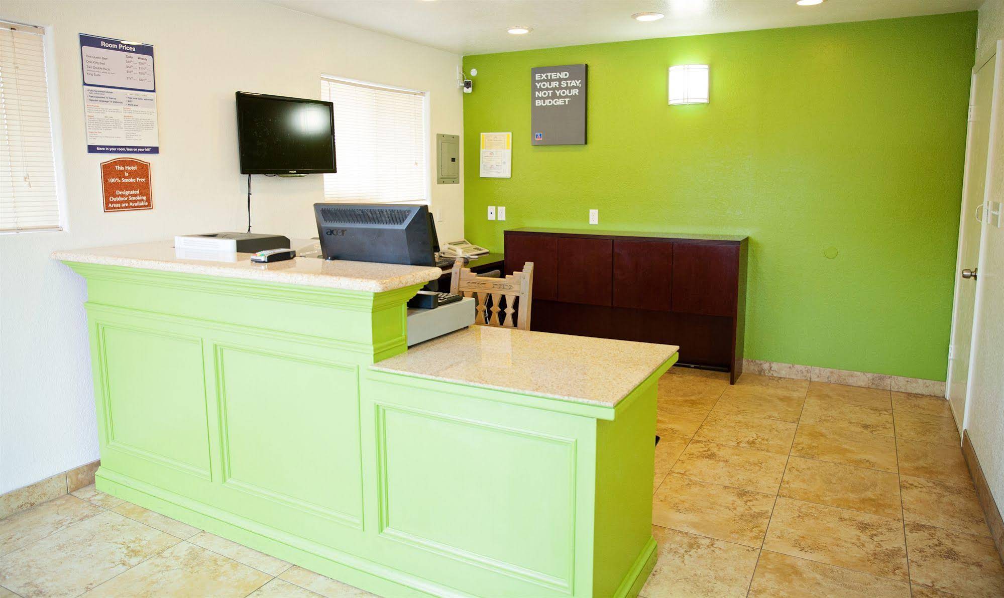 Studio 6 Mesa - photo 17