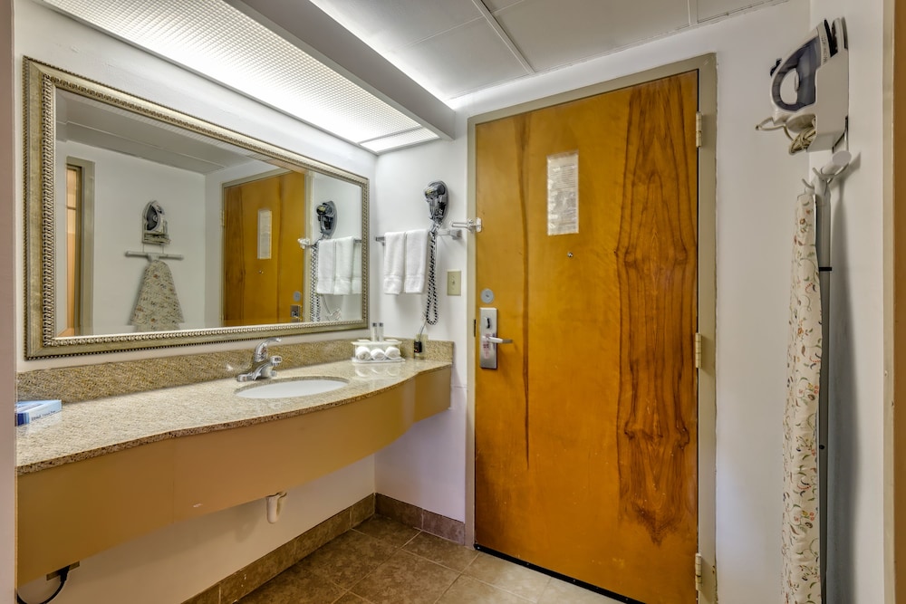 Hotel Manteo - photo 53