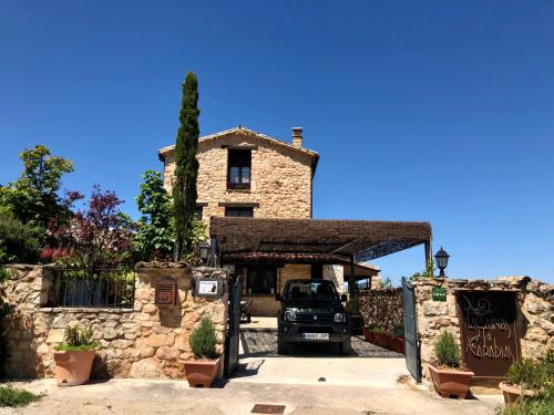 Casa Rural Las Tainas de Carabias — 4-Star Luxury Hotel in Siguenza, Spain