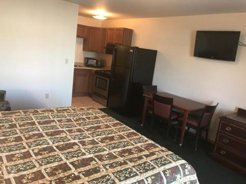 Western Holiday Motel - photo 3