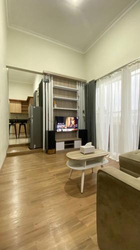 Calluna Villa — 4-Star Luxury Hotel in Batu, Indonesia