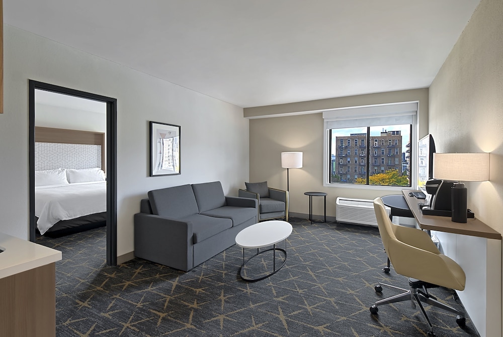 Holiday Inn & Suites Chicago Downtown by IHG - photo 12
