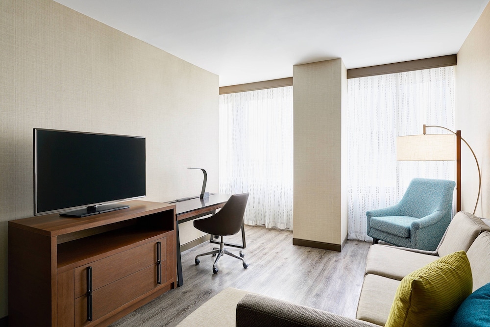 Residence Inn by Marriott Dallas Downtown - photo 15