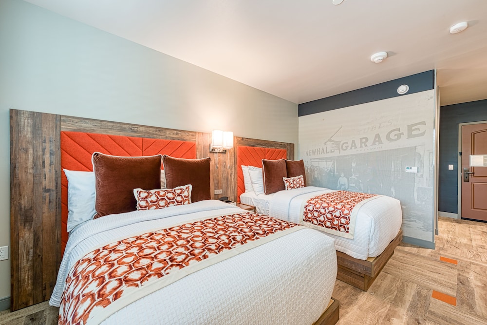 Hotel Lexen Newhall - photo 25