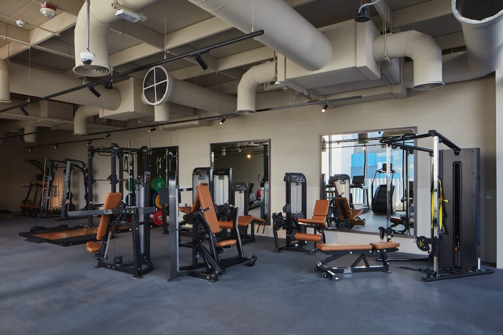Modern Studio at Upside Living With Burj Khalifa View by Simply Comfort — 4-Star Luxury Hotel in Dubai, United Arab Emirates