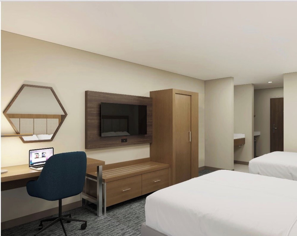 Holiday Inn Express Redding North by IHG - photo 26