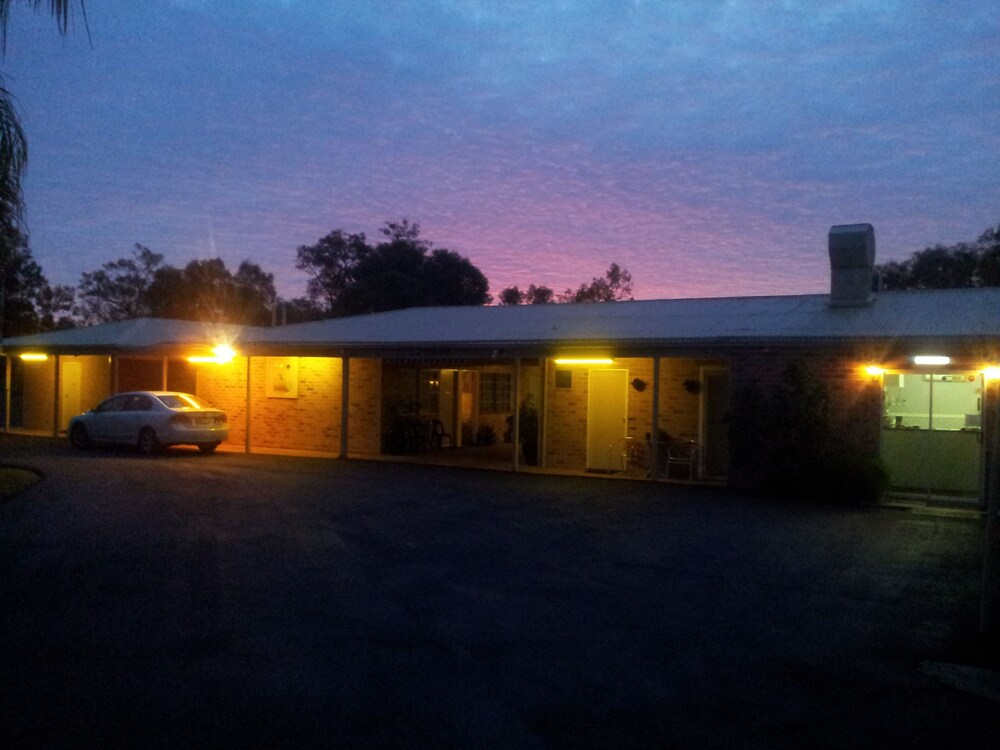 Charleville Waltzing Matilda Motor Inn — Charleville — photo 3