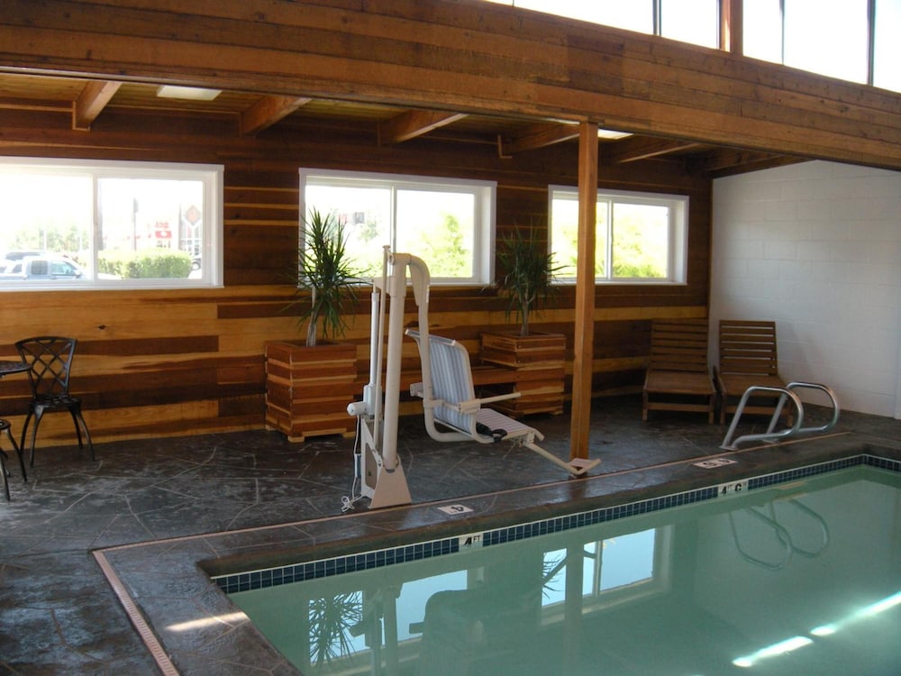 Motel West - photo 42